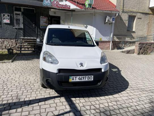 Peugeot Partner
                         2014г. в рассрочку