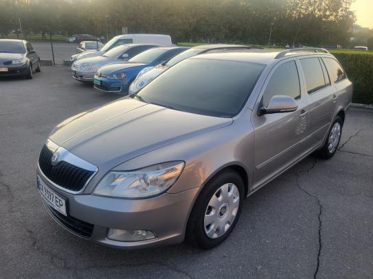 Skoda Octavia 2010г. в рассрочку