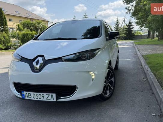 Renault Zoe                             2018г. в рассрочку