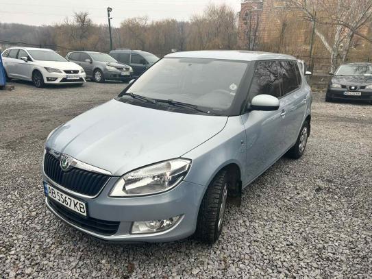 Skoda Fabia                           2010г. в рассрочку