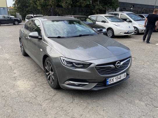 Opel Insignia 2017р. у розстрочку