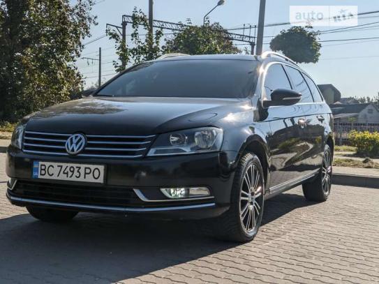 Volkswagen Passat 2012р. у розстрочку