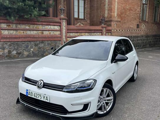 Volkswagen E-golf 2017р. у розстрочку
