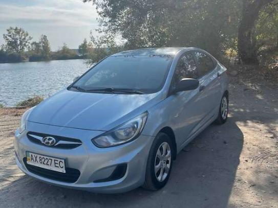 Hyundai Accent 2013р. у розстрочку