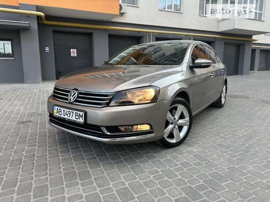 Volkswagen Passat 2012р. у розстрочку