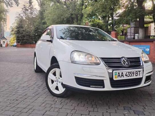 Volkswagen Jetta                           2006г. в рассрочку
