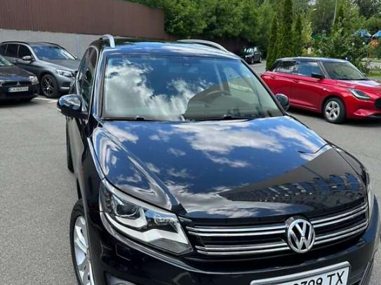 Volkswagen Tiguan
                          2012г. в рассрочку