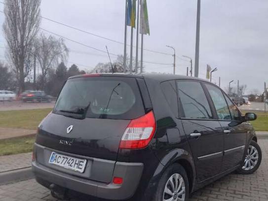 Renault Megane scenic                   2005г. в рассрочку