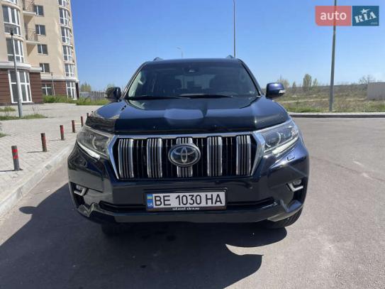 Toyota Land cruiser prado
              2017г. в рассрочку