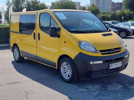 Opel Vivaro 2004р. у розстрочку