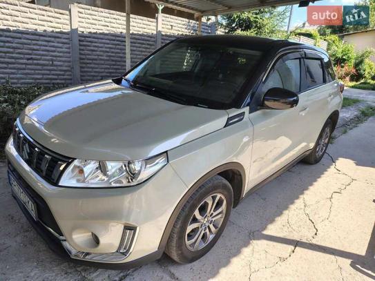 Suzuki Vitara                          2022г. в рассрочку
