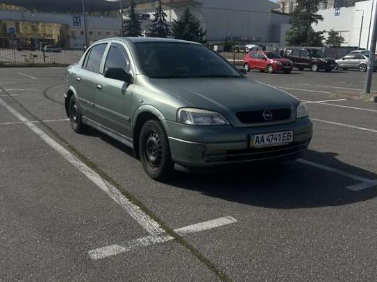 Opel Astra 2007г. в рассрочку