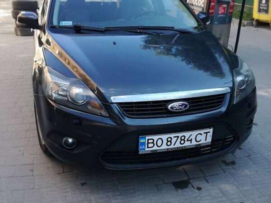 Ford Focus 2010р. у розстрочку