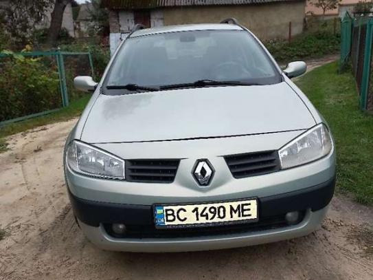 Renault Megane 2004г. в рассрочку