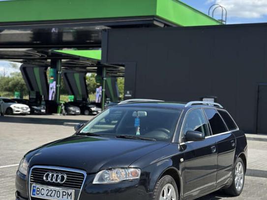 Audi A4                              2007г. в рассрочку