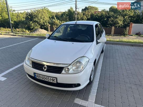 Renault Symbol                          2010г. в рассрочку