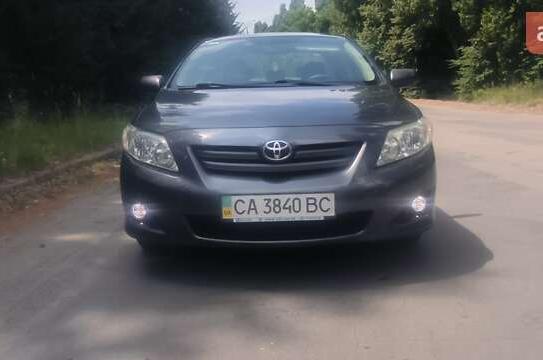 Toyota Corolla                         2008г. в рассрочку