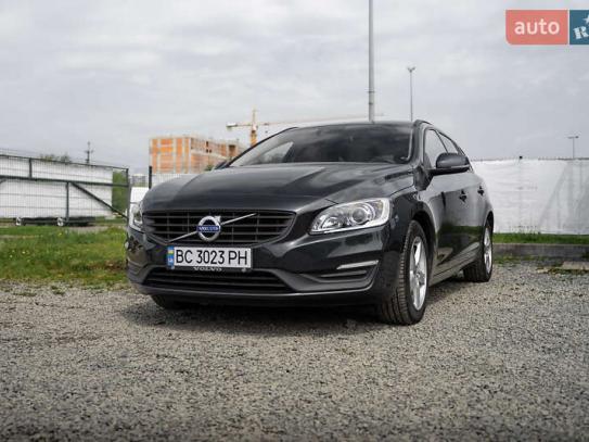 Volvo V60
                             2015г. в рассрочку