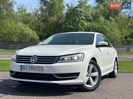 Volkswagen Passat                          2012г. в рассрочку