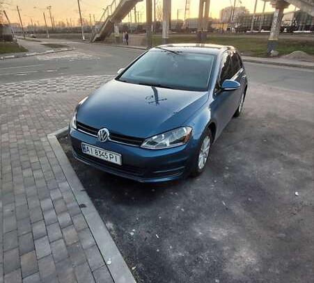 Volkswagen Golf 2016р. у розстрочку