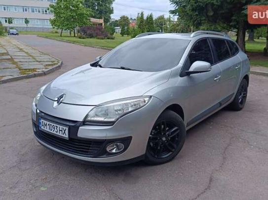 Renault Megane                          2013г. в рассрочку
