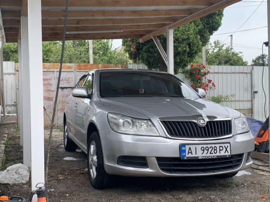 Skoda Octavia                         2010г. в рассрочку