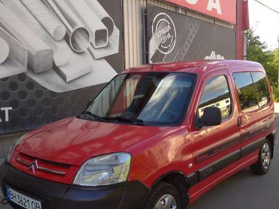 Citroen Berlingo
                        2006г. в рассрочку