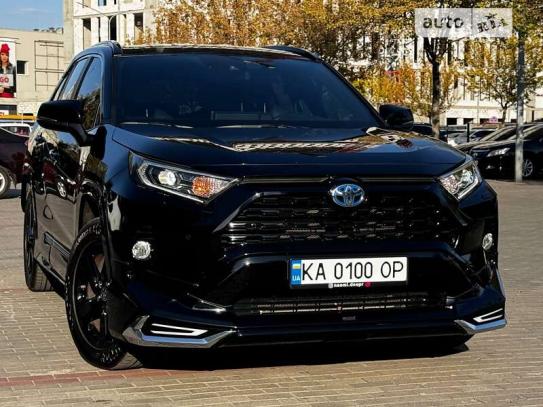 Toyota Rav4 2021р. у розстрочку