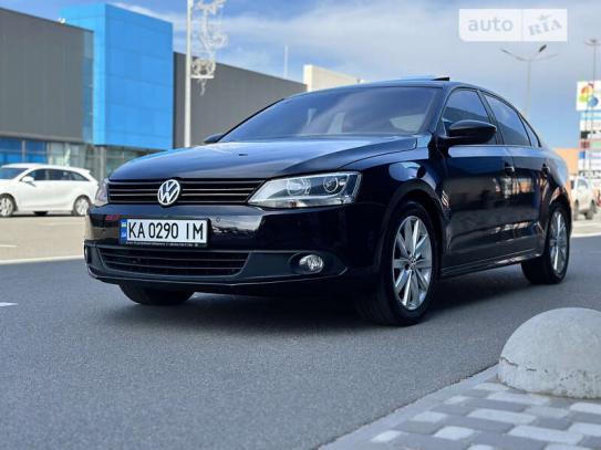 Volkswagen Jetta 2013р. у розстрочку