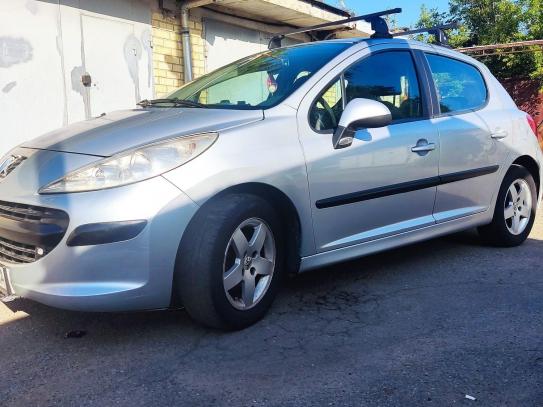 Peugeot 207
                             2006г. в рассрочку