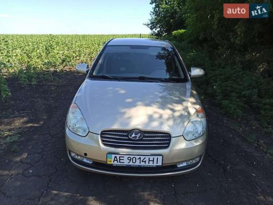Hyundai Accent
                          2008г. в рассрочку