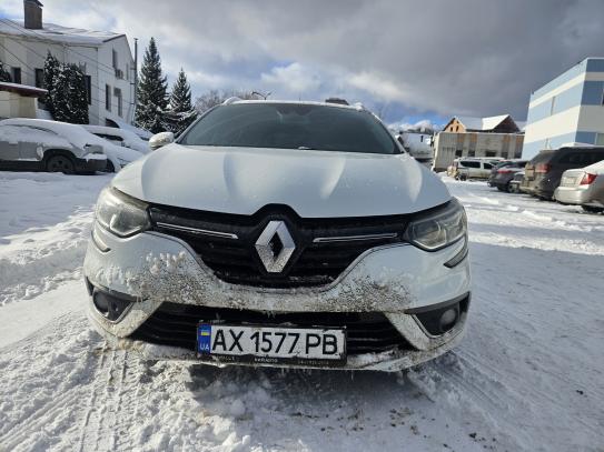Renault Megane
                          2017г. в рассрочку