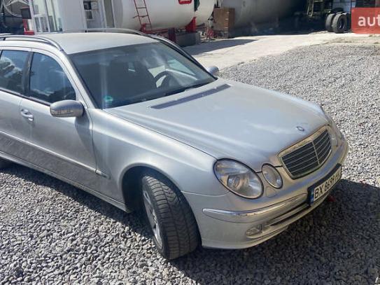 Mercedes-benz E-class
                         2004г. в рассрочку