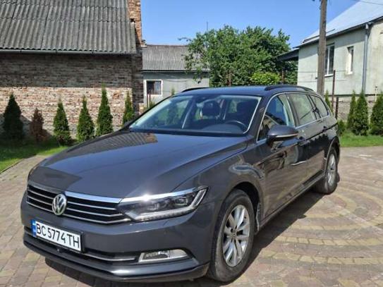 Volkswagen Passat
                          2015г. в рассрочку