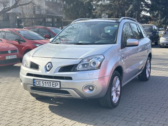 Renault Koleos                          2010г. в рассрочку