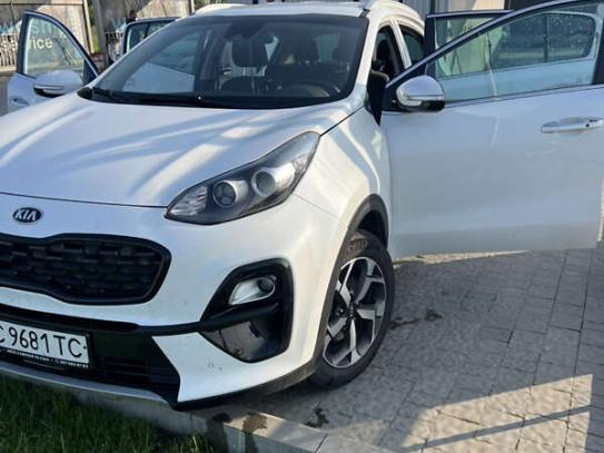 Kia Sportage                        2017г. в рассрочку