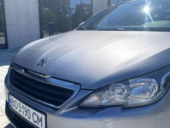 Peugeot 308
                             2015г. в рассрочку