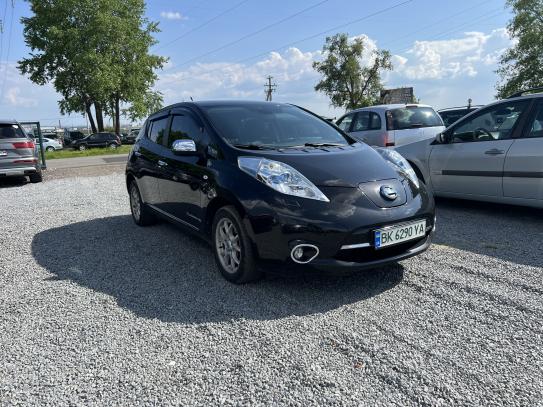 Nissan Leaf                            2014г. в рассрочку