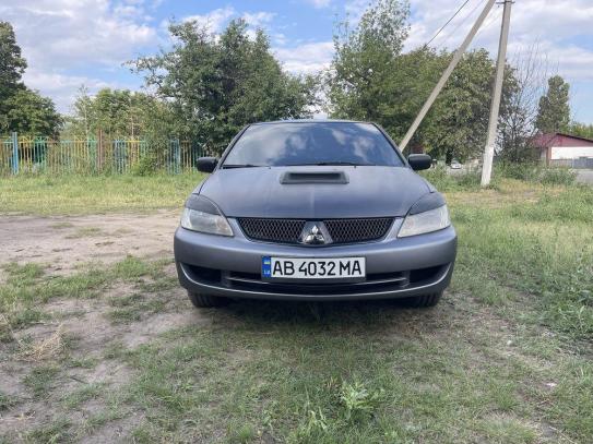 Mitsubishi Lancer 2006г. в рассрочку