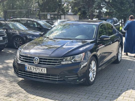 Volkswagen Passat
                          2017г. в рассрочку