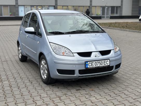 Mitsubishi Colt                            2005г. в рассрочку