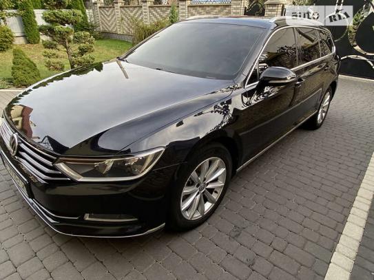 Volkswagen Passat 2016р. у розстрочку