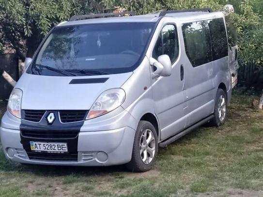 Renault Trafic                          2006г. в рассрочку