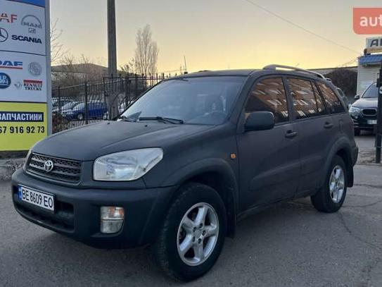 Toyota Rav4 2003р. у розстрочку