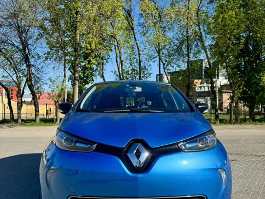Renault Zoe
                             2016г. в рассрочку