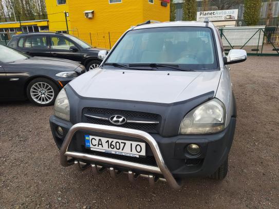 Hyundai Tucson 2005р. у розстрочку