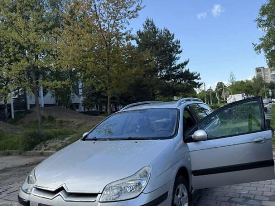Citroen C5                              2004г. в рассрочку