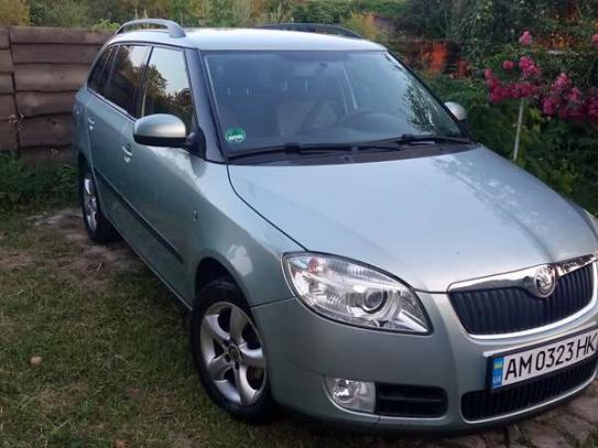 Skoda Fabia 2009g. in Raten