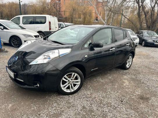 Nissan Leaf                            2013г. в рассрочку