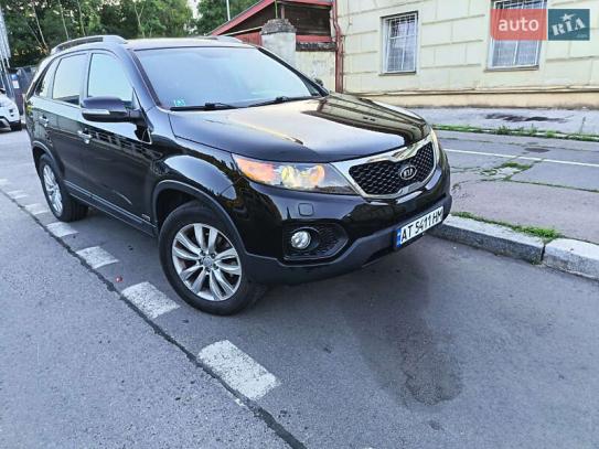 Kia Sorento                         2010г. в рассрочку